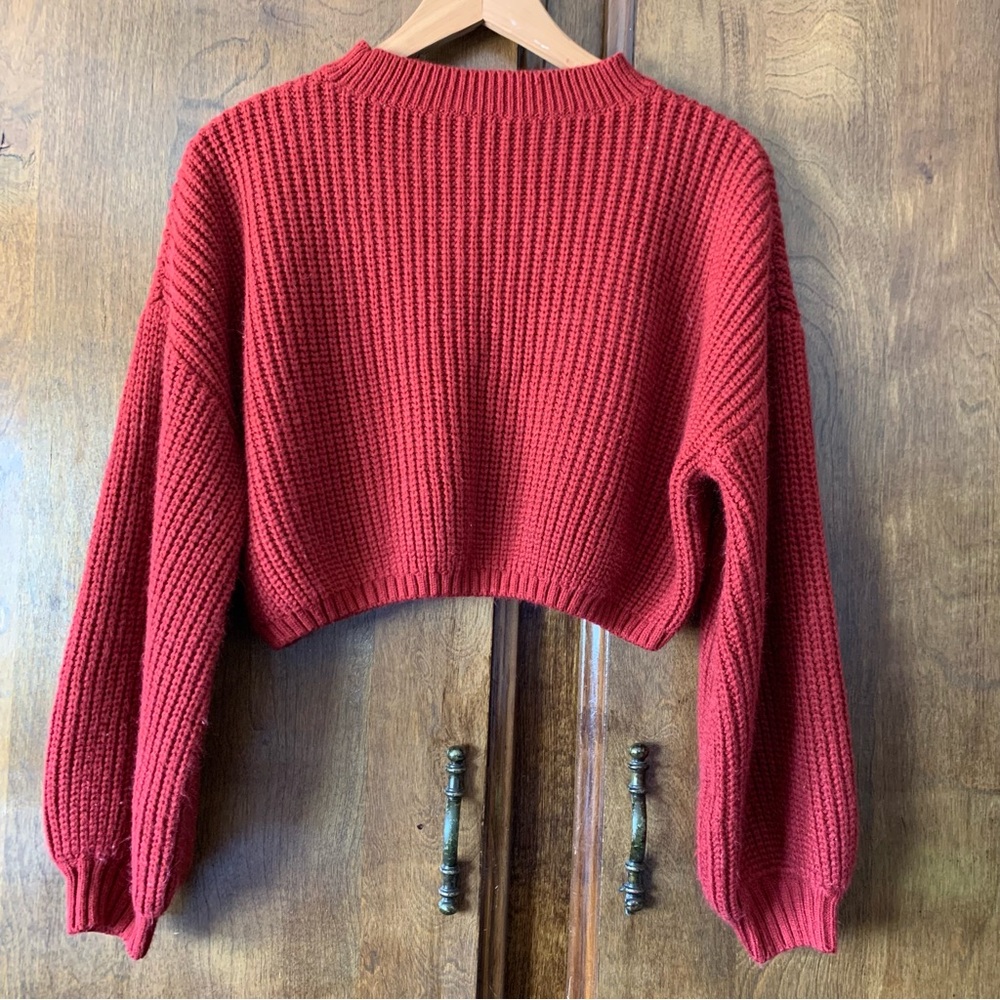 Red Cropped Rib-Knit Sweater - Picture 5 of 5